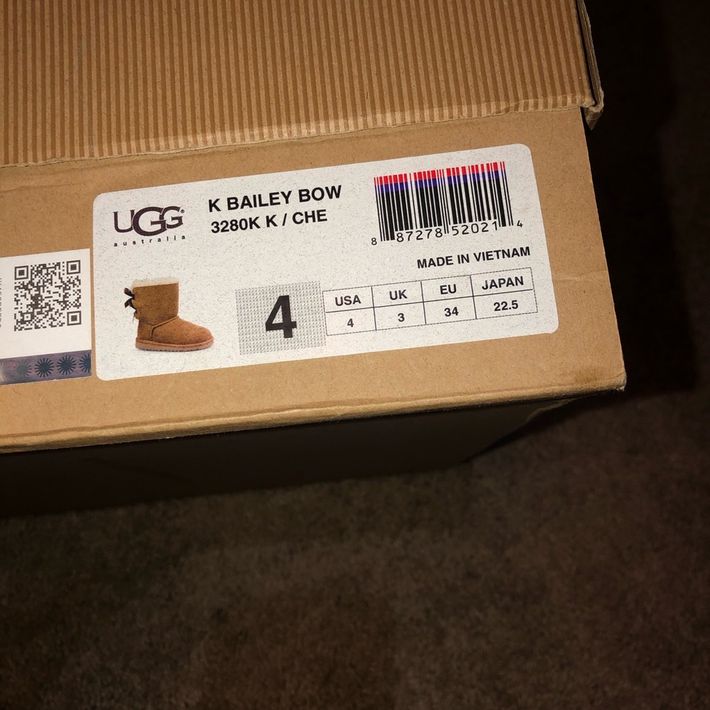 UGG Bailey Bows